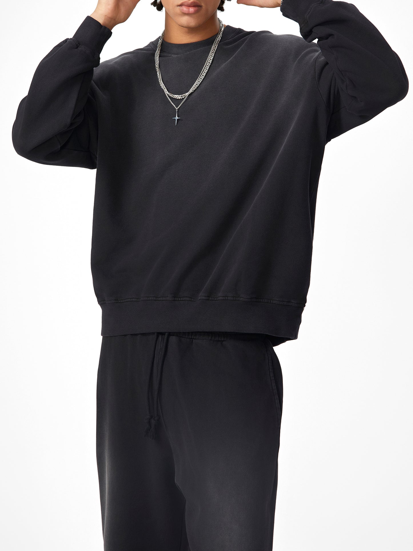 Amaru Khan Stars Handcrafted Vintage Wash Drop-Shoulder Sweatshirt