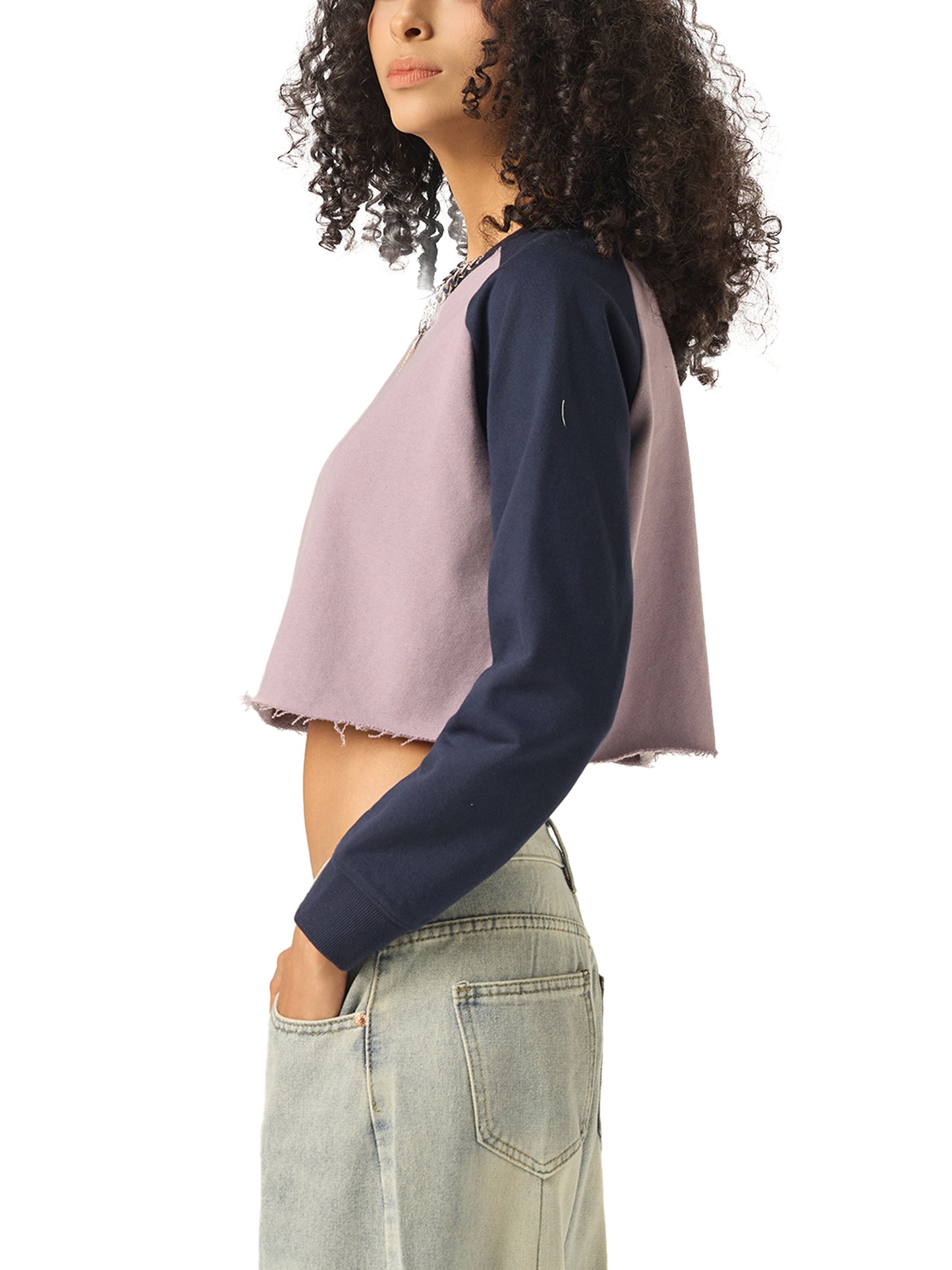 Jerry G LeGoo Raw-Hem Color-Block Raglan Crop Sweatshirt